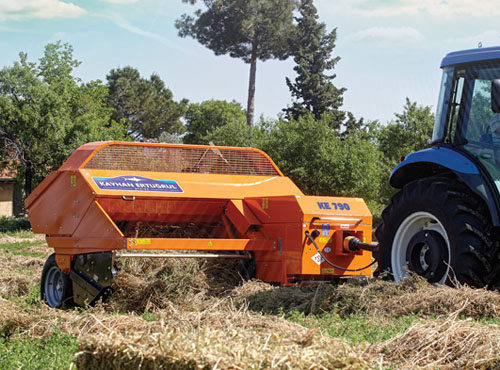 KE 790 SQUARE BALER